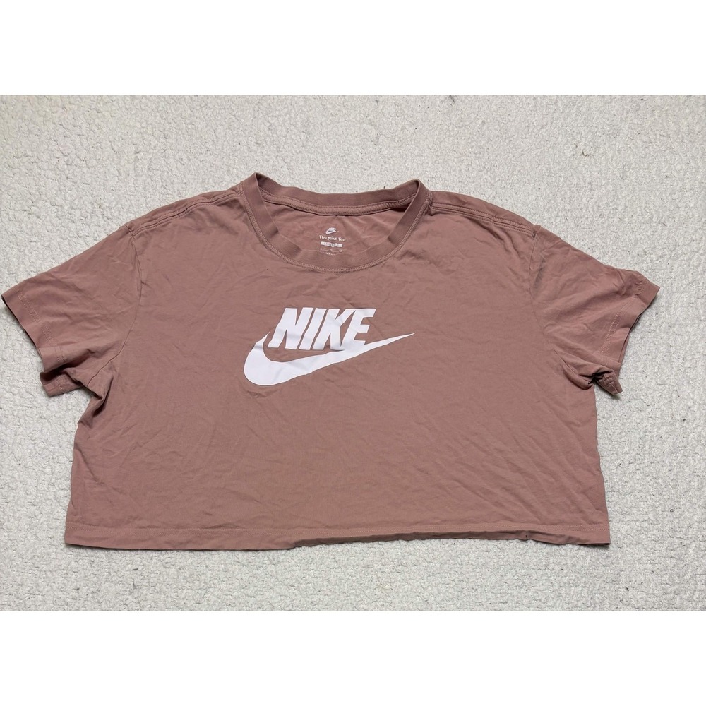Nike Womens T-shirt Crop Top Size XL Pink The Nike Tee 100% Cotton Solid Loose